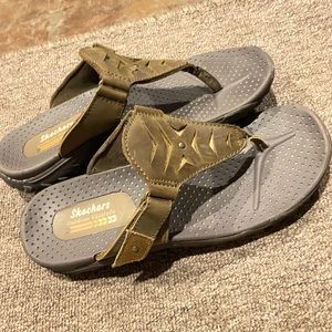 Sketchers sandals SZ 7